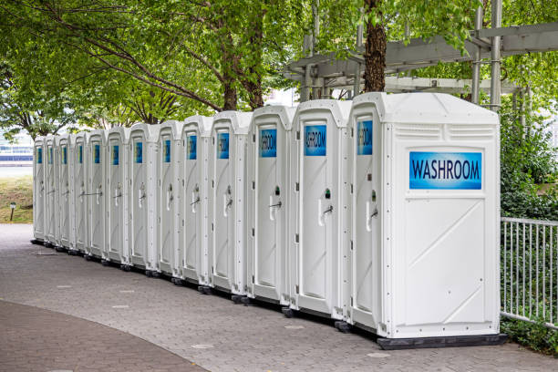 Best High-end porta potty rental  in Abilene, KS