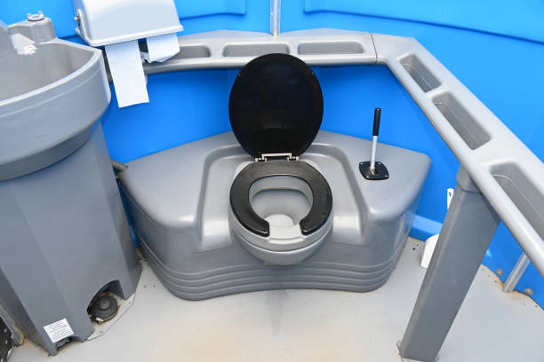Best Portable restroom trailer rental  in Abilene, KS
